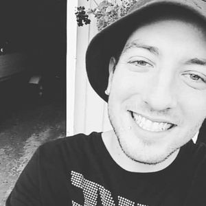 Meet your Posher, Dylan